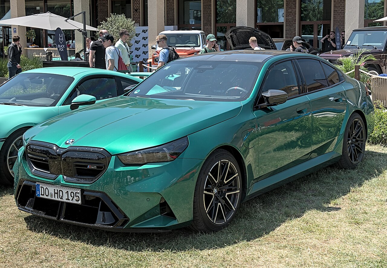 File:BMW M5 (G90) MYLE Festival 2025 DSC 9648.jpg