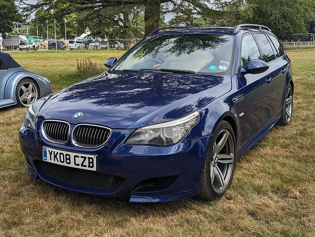 File:2008 BMW M5 Touring.jpg