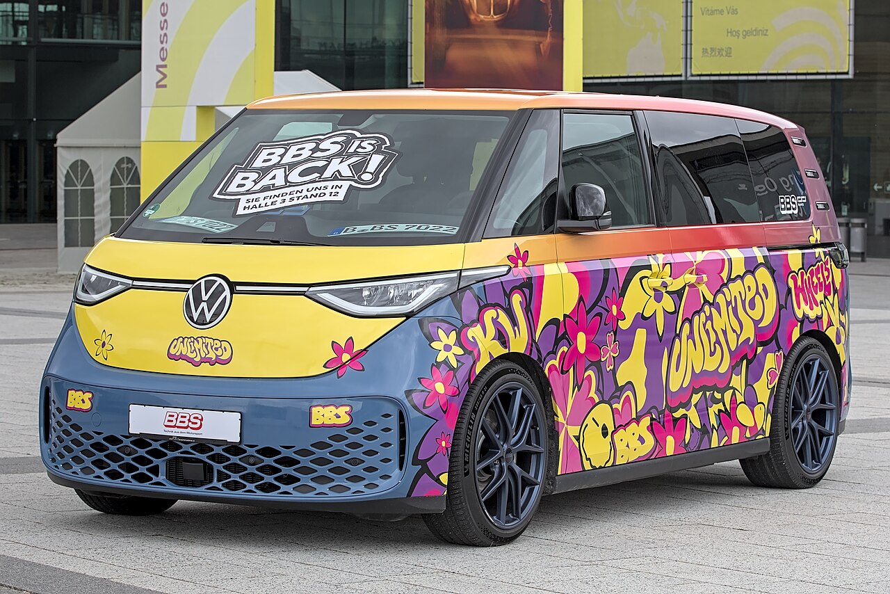 File:Volkswagen ID. Buzz 1X7A6727.jpg